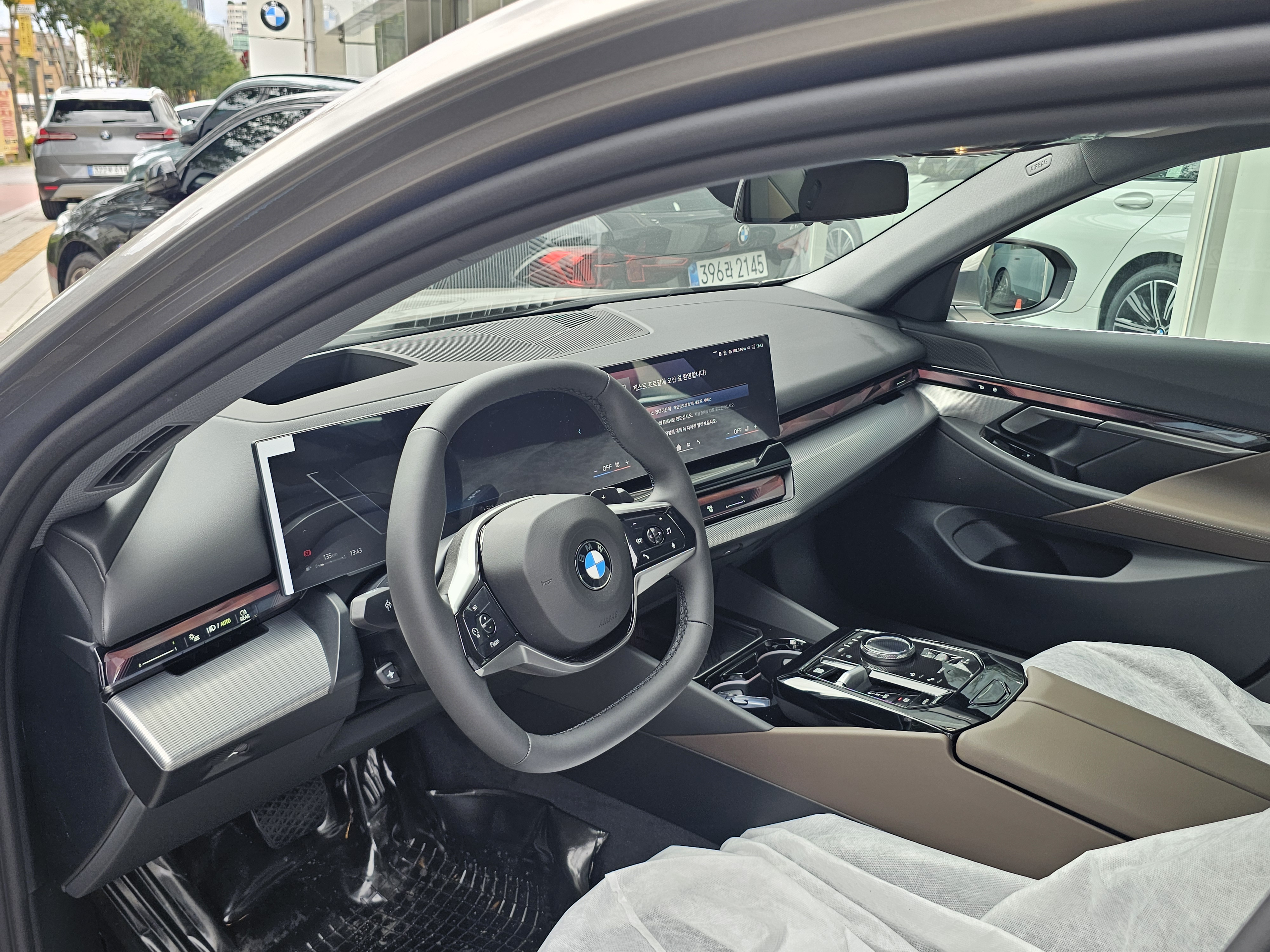 BMW 520i 장기렌트, 비교해보길 정말 잘했습니다.