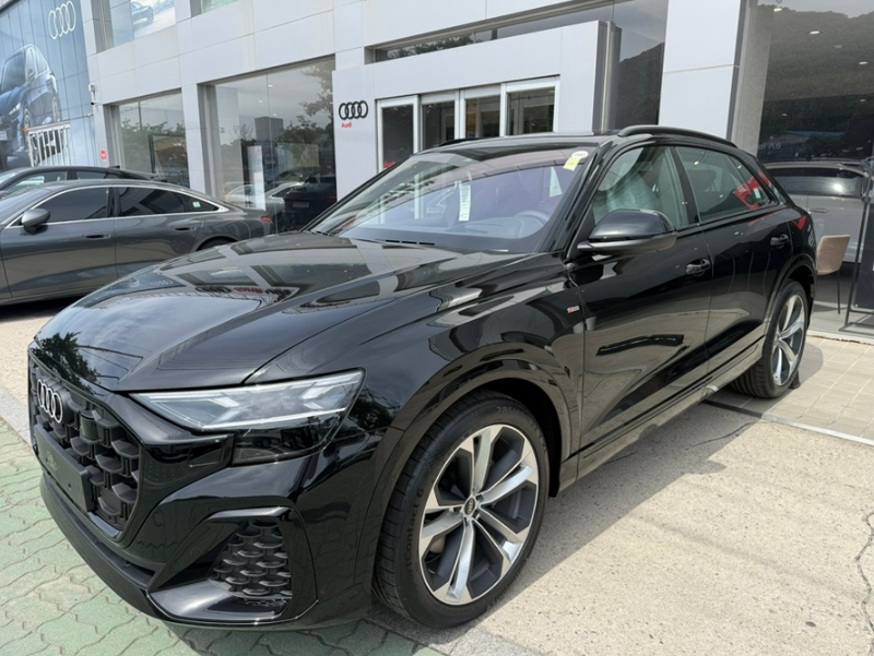 아우디 Q8 리스, 가족 모두 만족한 프리미엄 SUV 출고 후기