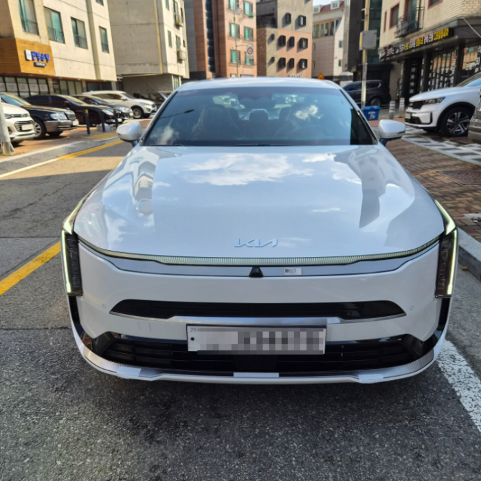 기아 K8 장기렌트 열린견적서를 통해 기분좋게 출고 마무리 했습니다